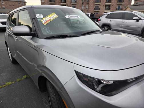 Steel Gray 2023 Kia Soul LX