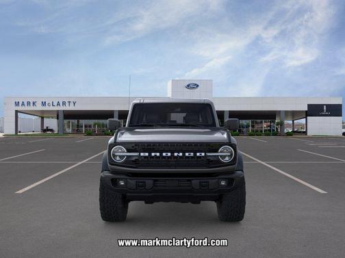 Carbonized Gray Metallic 2026 Ford Bronco Badlands