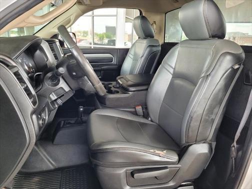 2020 RAM 2500 Tradesman Regular Cab 4X4 8' Box
