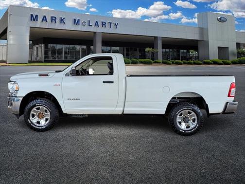 2020 RAM 2500 Tradesman Regular Cab 4X4 8' Box