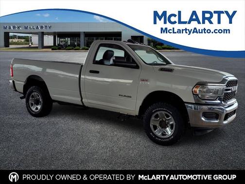 2020 RAM 2500 Tradesman Regular Cab 4X4 8' Box