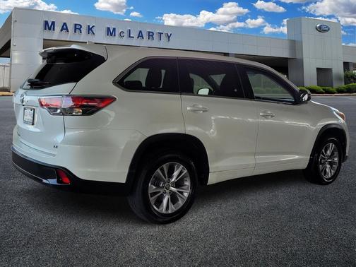 2016 Toyota Highlander LE Plus