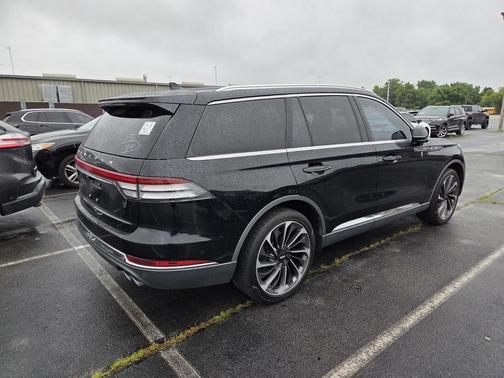 INFINITE BLACK 2021 Lincoln Aviator Reserve AWD