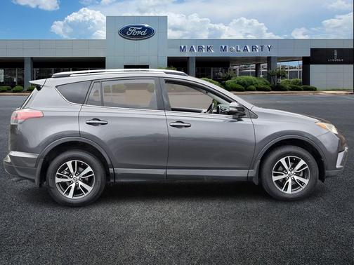 Magnetic Gray Metallic 2018 Toyota RAV4 XLE