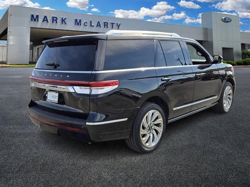 2024 Lincoln Navigator Reserve