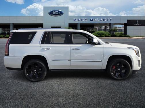 2019 Cadillac Escalade Platinum