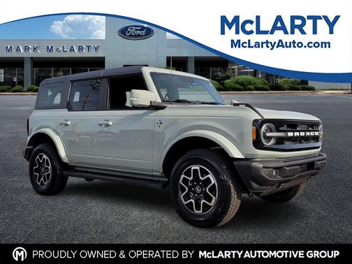 2024 Ford Bronco Outer Banks