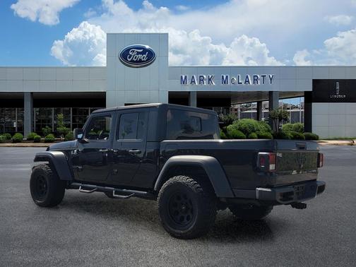 Black Clearcoat 2020 Jeep Gladiator Sport S
