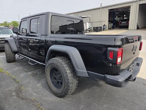 Black Clearcoat 2020 Jeep Gladiator Sport S