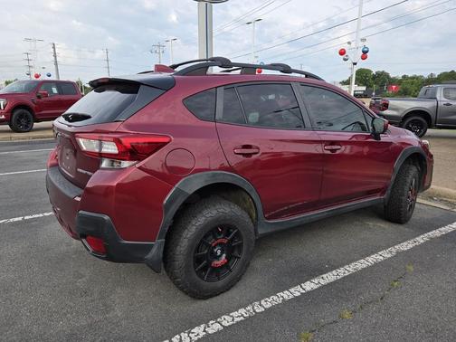 Venetian Red Pearl 2019 Subaru Crosstrek 2.0i Premium