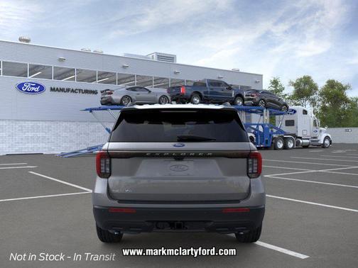 CARBONIZED GRAY METALLIC 2026 Ford Explorer Active