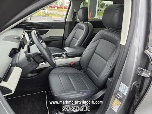 LUSTROUS GRAY METALLIC 2025 Lincoln Nautilus Reserve