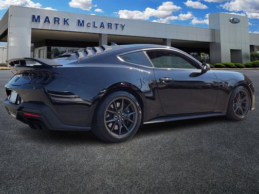 2024 Ford Mustang Dark Horse Fastback