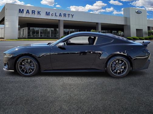 2024 Ford Mustang Dark Horse Fastback