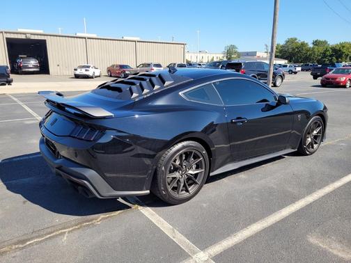 2024 Ford Mustang Dark Horse Fastback