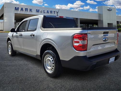 2023 Ford Maverick XL