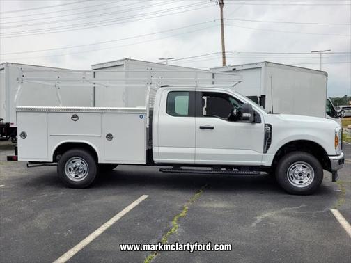2025 Ford F-250 XL