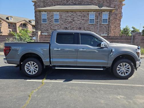 CARBONIZED GRAY METALLIC 2024 Ford F-150 Lariat