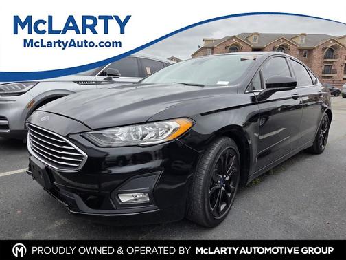 AGATE BLACK 2020 Ford Fusion SE