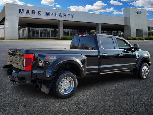 2022 Ford F-450 Limited