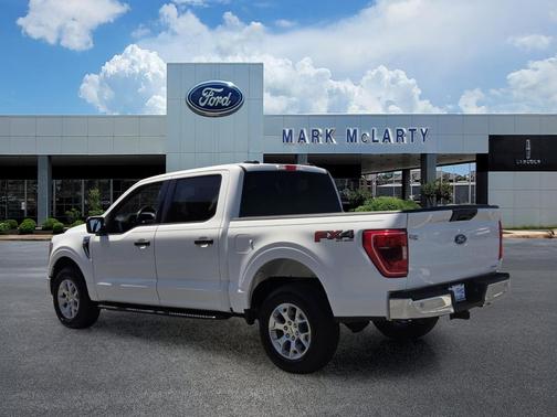 OXFORD WHITE 2022 Ford F-150 XLT