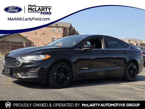 Agate Black 2019 Ford Fusion Hybrid SE