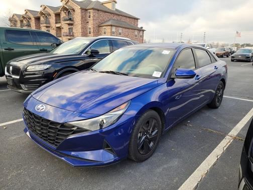 2021 Hyundai ELANTRA SEL