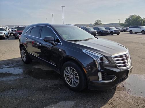 Dark Granite Metallic 2019 Cadillac XT5 Luxury