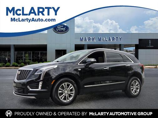 Stellar Black Metallic 2021 Cadillac XT5 Premium Luxury