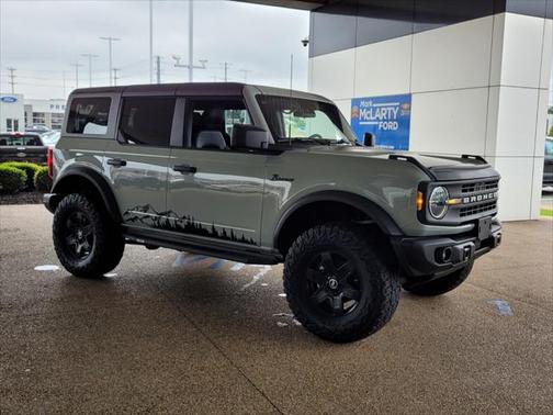 2024 Ford Bronco Black Diamond
