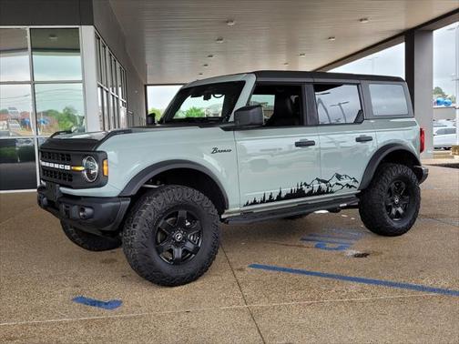 2024 Ford Bronco Black Diamond