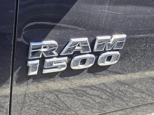 Granite Crystal Metallic Clearcoat 2016 RAM 1500 Big Horn