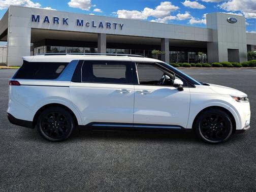 2024 Kia Carnival SX Prestige