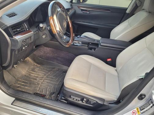 2015 Lexus ES 350 Base