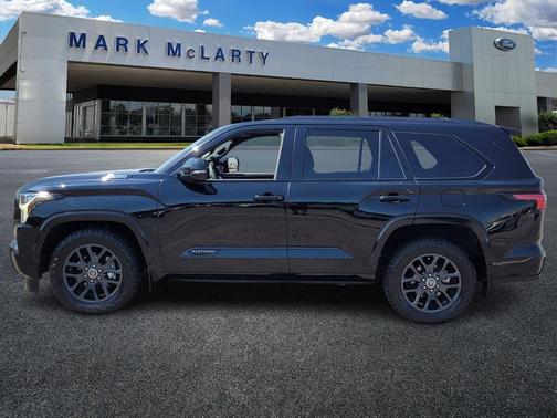 2023 Toyota Sequoia Platinum
