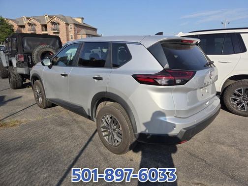 Brilliant Silver Metallic 2024 Nissan Rogue S