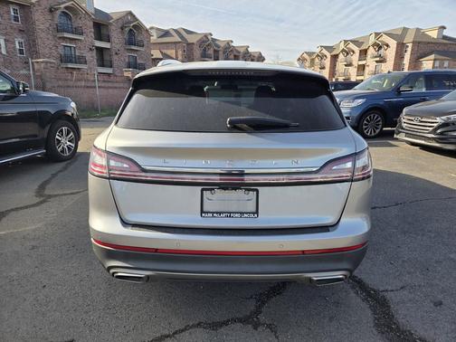 2021 Lincoln Nautilus Standard