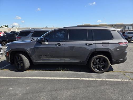 Baltic Gray Metallic Clearcoat 2021 Jeep Grand Cherokee L Altitude