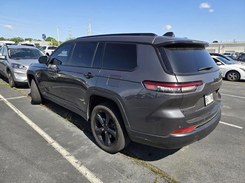 Baltic Gray Metallic Clearcoat 2021 Jeep Grand Cherokee L Altitude