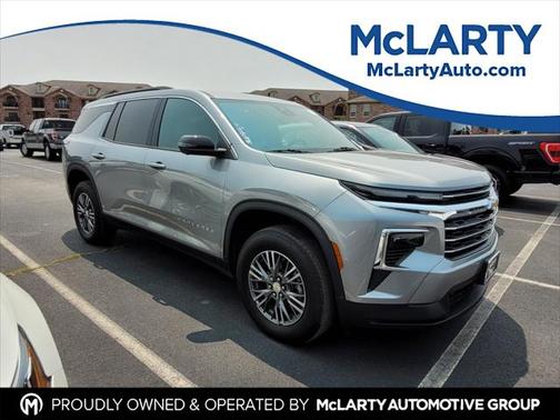 2024 Chevrolet Traverse LT