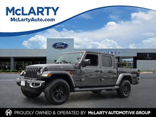 Granite Crystal Metallic Clearcoat 2023 Jeep Gladiator Texas Trail 4x4