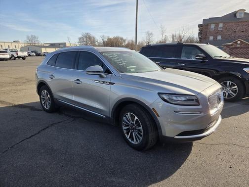 SILVER RADIANCE 2021 Lincoln Nautilus Standard