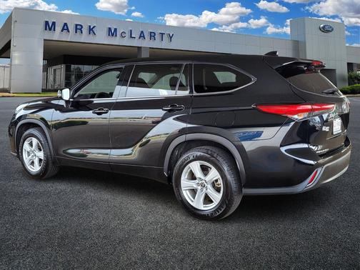 2021 Toyota Highlander L