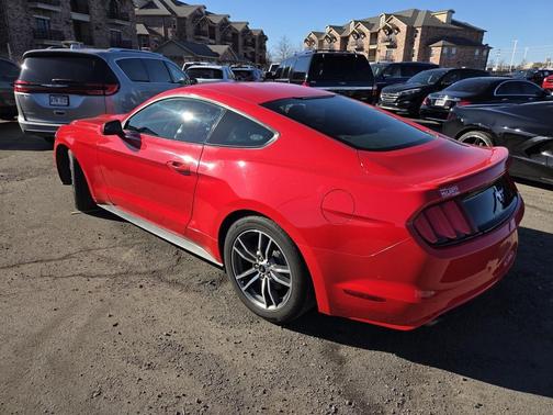 2017 Ford Mustang EcoBoost