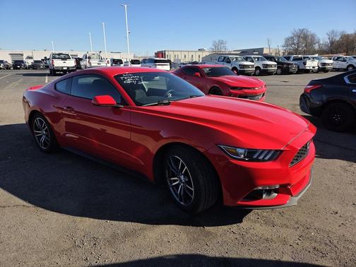 2017 Ford Mustang EcoBoost