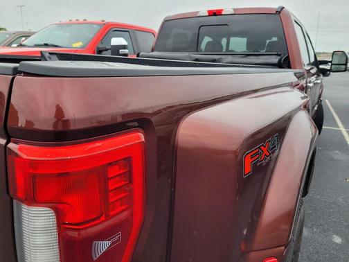 2017 Ford F-350 Lariat