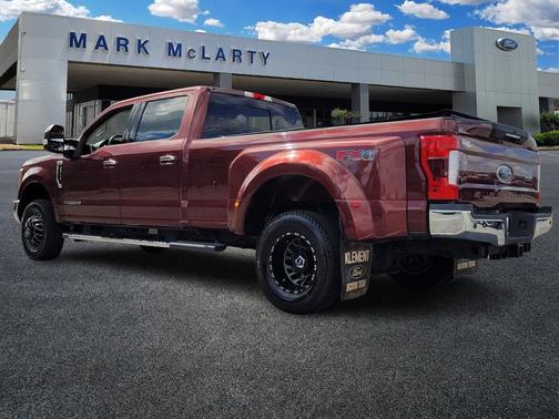 2017 Ford F-350 Lariat