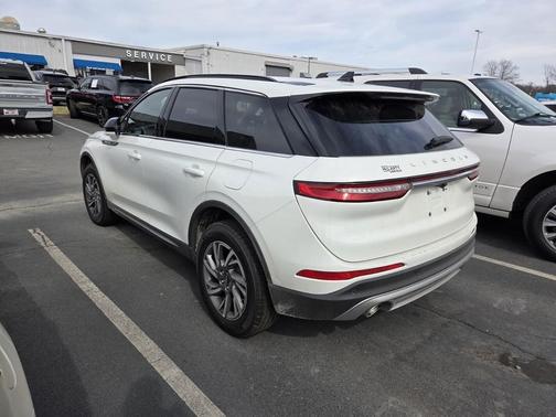 2026 Lincoln Corsair Premiere