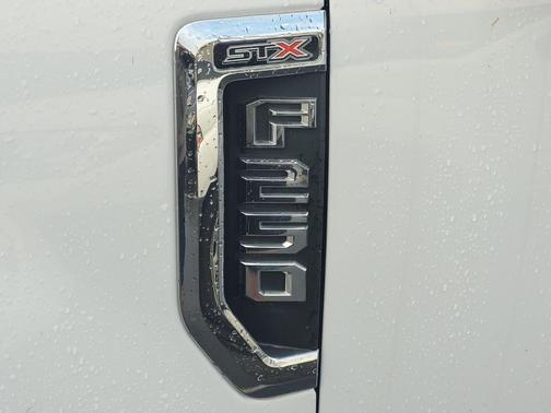 2022 Ford F-250 XL