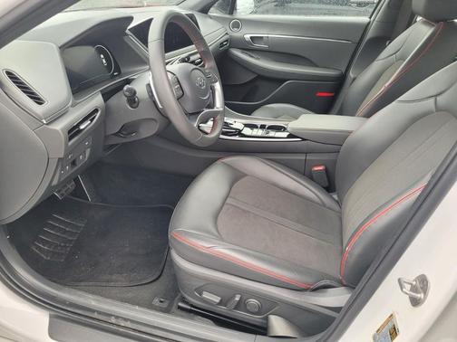 2023 Hyundai SONATA SEL Plus